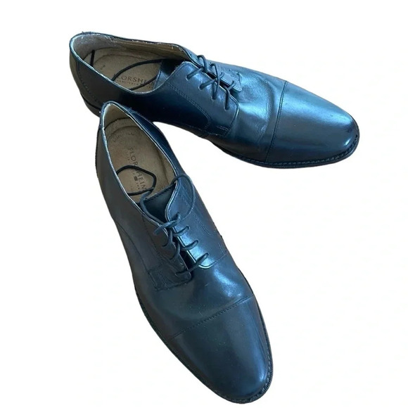 Florsheim Other - Florsheim Black Lace Oxford Cap Toe Dress Shoe Mens 11 EUC Classic Comfort Style